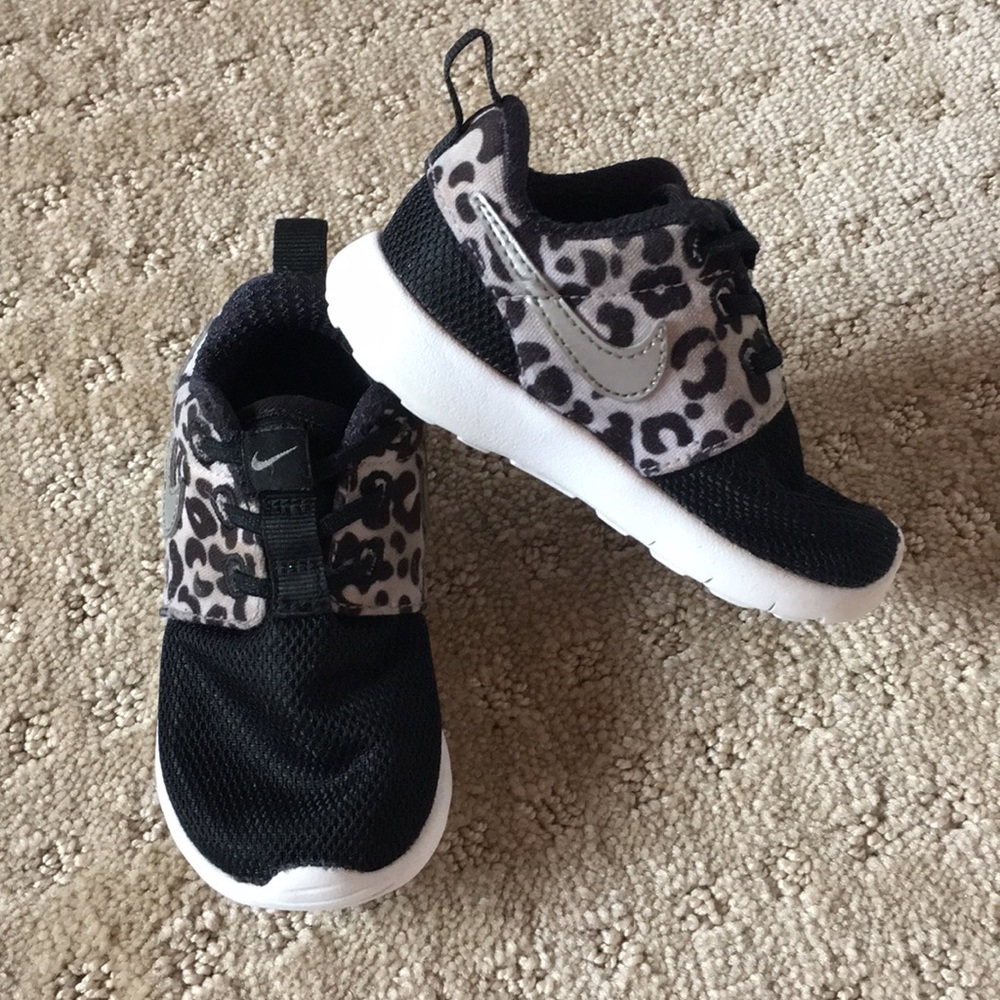 Toddler Nike’s - Black and Cheetah Print - 6